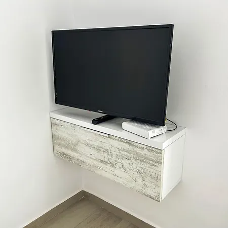 1 Bedroom 816 Golem (Tirana)